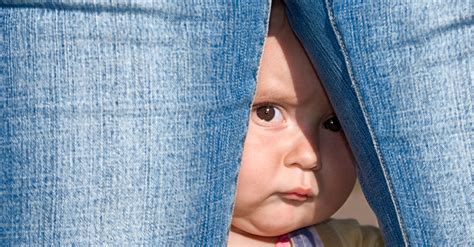 Meine kleine ist jetzt 3 monate alt und heute hat sie bei der schwimu ständig zu weinen begonnen! Ab wann fremdeln Babys