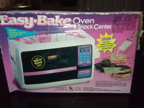 Vintage 1992 Easy Bake Oven In 2020 Easy Bake Oven Easy Baking Baking