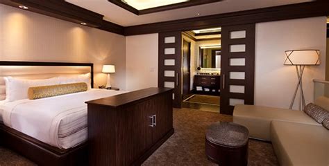 No two suites were the same, which resulted in creating 96 complete different variations, one for each type of suites. Louisiana Casino Hotel Rooms | Golden Nugget Lake Charles