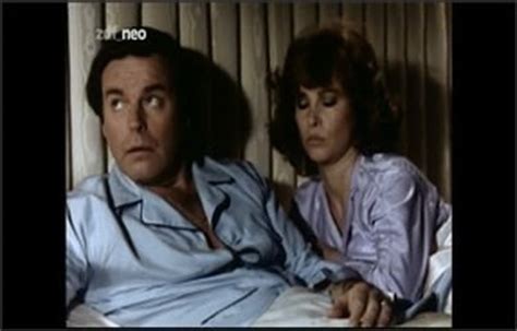 Full Tv Hart To Hart Season 2 Episode 17 The Latest In High Fashion