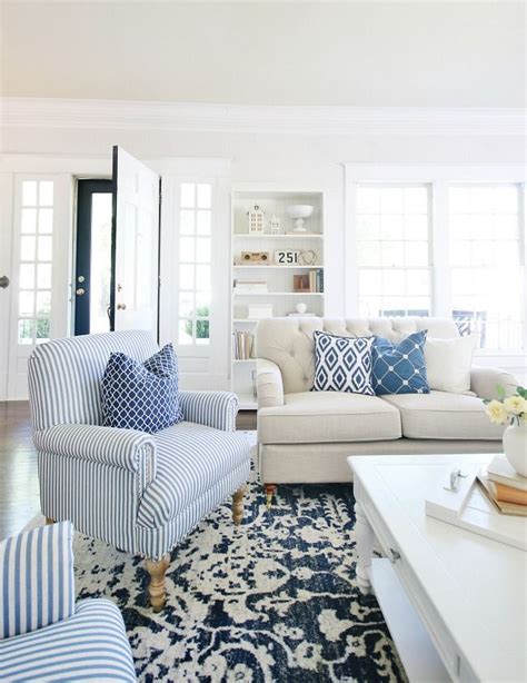 See more of cream & navy's interior on facebook. Blue and White Decor Ideas For Your Home - Thistlewood ...