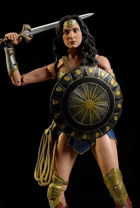 Wonder Woman 14 Scale Action Figure Review Wonder Woman Wonder Women