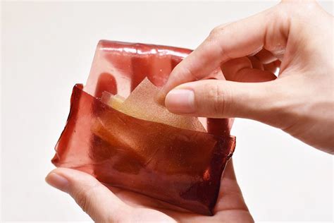 Edible Food Packaging Made From Seaweed Has The Potential To Offset