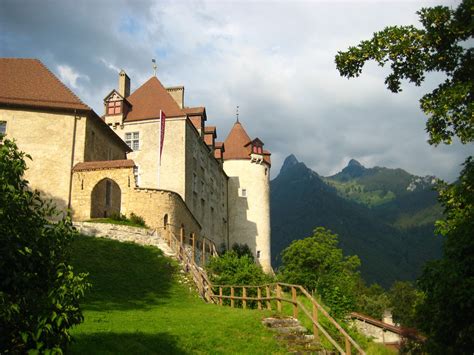 Private Castle Tours In The Swiss And Italian Alps Epic Europe