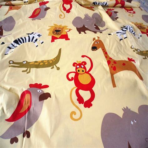 160cmx100cm China 100 Cotton Animal Print Dress Fabric For Home