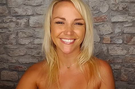 Why Are You Topless Jenny Scordamaglia Strips Nude While Getting Emotional For Fans Daily