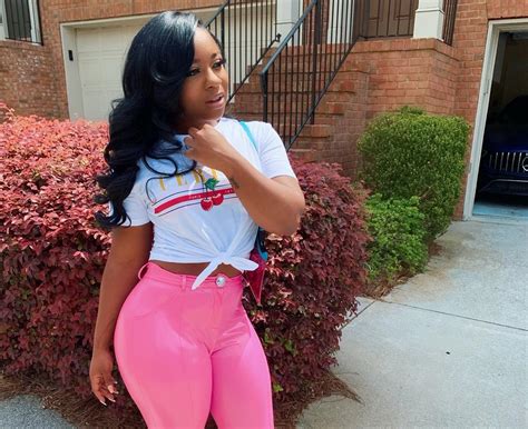 Reginae Carter Celebrates Her Trainers Birthday With An Emotional