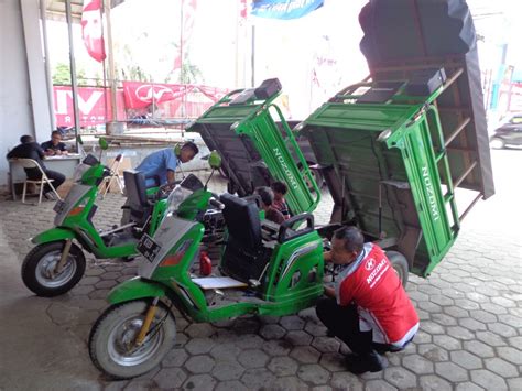 Menariknya, tak hanya ada satu tipe motor roda tiga viar saja yang bisa kita dapatkan, namun ada beberapa tipe motor yang bisa kita beli mulai dari harga 19. Jual Beli Motor Viar Roda 3 Bekas | Bakemotor.org