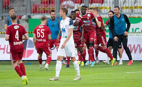 Az nagyerdei stadion rekonstrukciós kft. DVSC-Puskás - DVSC