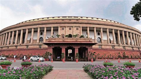 Lok Sabha praises committee's 'innovative' report - india news ...