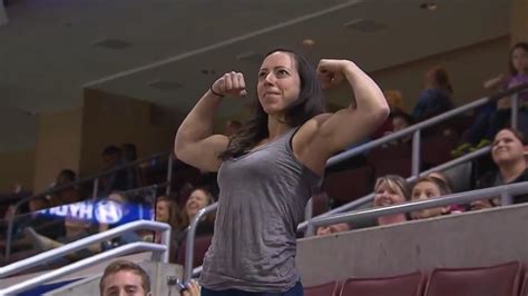 Woman Wins Flex Cam Out Muscles A Man
