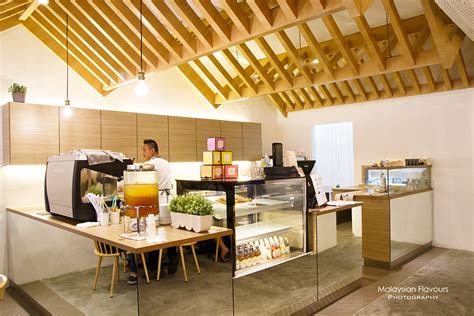 Dome (48 m), cafe de paris (53 meter), j.co (62 meter), espressolab (115 m), tedboy express (128 m). Miru Dessert Cafe @ Damansara Uptown : Shibuya Honey Toast ...