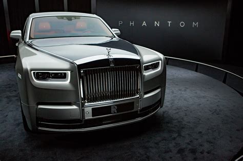 2018 Rolls Royce Phantom First Look