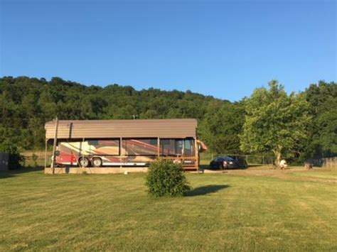 Enjoy your private boat dock or relax on the water. Tennessee RV Lots For Sale - RV Property RV Property