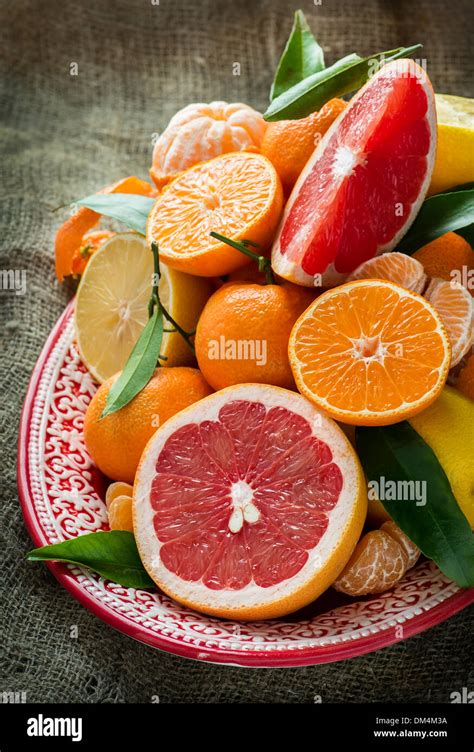 Citrus Fruit Hi Res Stock Photography And Images Alamy
