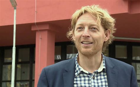 Ferrari's team provides complete assistance and exclusive services for its clients. Karel Janeček ukázal svůj luxusní dům a garáž - Zivot