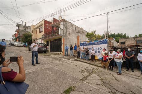 Toño Mansur Da Banderazo De Inicio De La Rehabilitación De La Calle