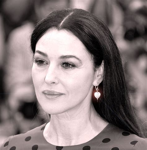 Monica bellucci vivement dimanche prochain 11 novembre 2018. Spectre, la 24 de James Bond, con las bellas Monica ...