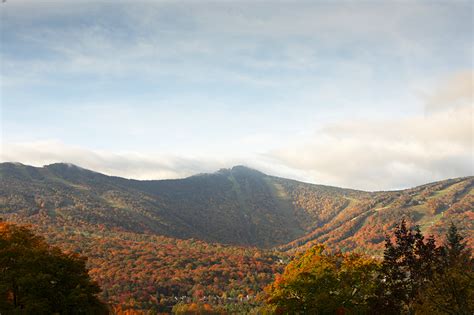Fall Foliage Is Peaking At Vermont Resorts All Mountain Mamas