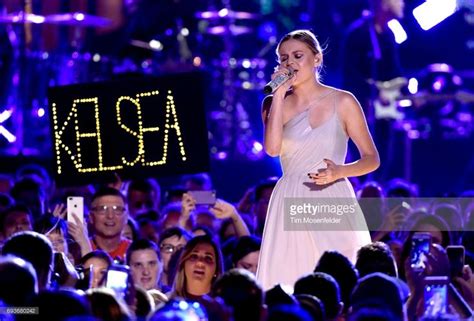 Kelsea Ballerini Performs During The 2017 Cmt Music Awards At The