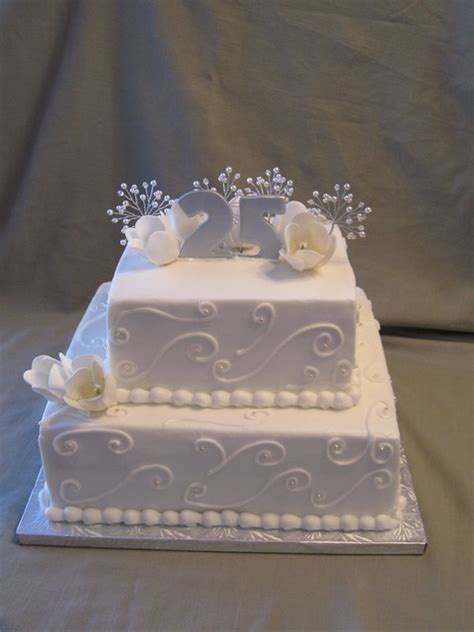 This special 60th wedding anniversary cake topper. 25th Wedding Anniversary Cake | A 2-tier anniversary cake ...