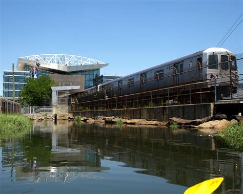 Howard Beach Jfk Airport Subway Station Hawtree Basin Flickr