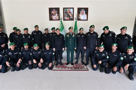 يفتقر محتوى هذه المقالة إلى الاستشهاد بمصادر. معالي رئيس الحرس الملكي يدشن مركز القيادة والسيطرة في غرفة ...