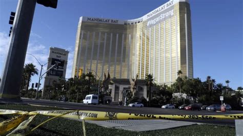 Las Vegas Mass Shooting Mgm Might Pay 800 Million In Shooting Settlement Abc7 Los Angeles