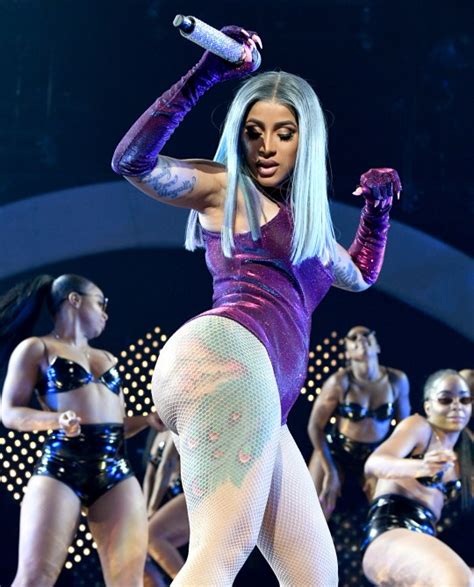 Cardi B Puts Indictment To Back Of Her Mind At Bet Experience Metro News