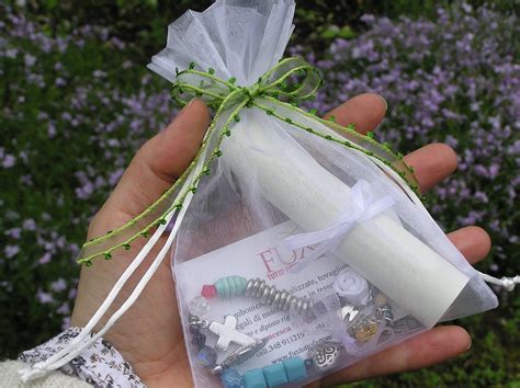 Scopri cosa regalare per la prima comunione.rendi speciale ogni evento con lella gioielli! Fux - tutto fatto a mano: REGALO PRIMA COMUNIONE