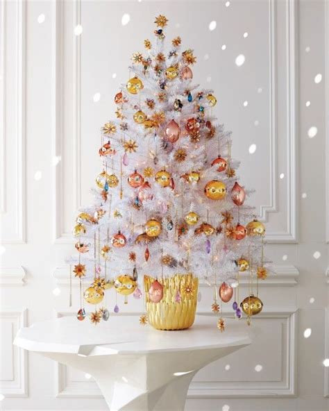 Like An Exquisitely Turned Out Party Guest This White Tabletop Tree Is