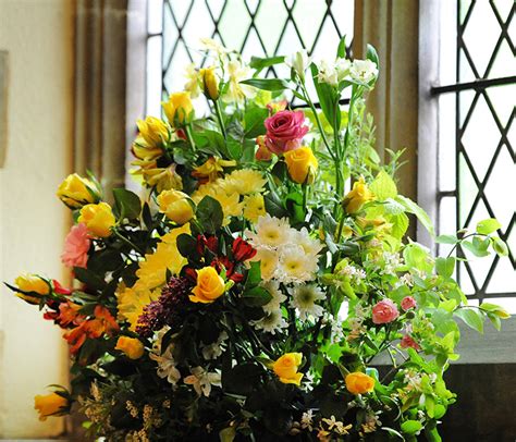 Get ftd® flower delivery today! Easter Flowers 2017 - St Thomas à Becket Church
