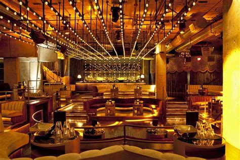 Situated in southern california, los angeles is known for its mediterranean climate, ethnic diversity, sprawling metropolis, and as a major center of the american entertainment industry. 'Lux' from first episode of Lucifer! Emerson Theatre ...