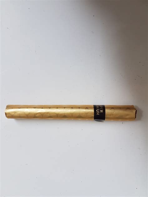 You must be logged in to post a review. Dji Sam Soe Edisi Khusus 10+2 Super Premium, Edisi Promosi ...