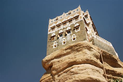 Dar Al Hajar Middle East Yemen Momentary Awe Travel Photography Blog