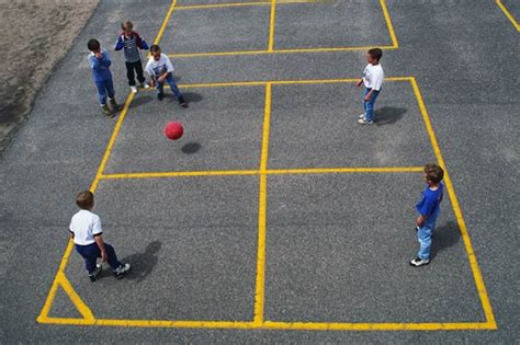 Four square is by far my favorite playground game, but it takes a lot agility to be really elite. Four Square | Fast and Furious Fun Straight From The USA!