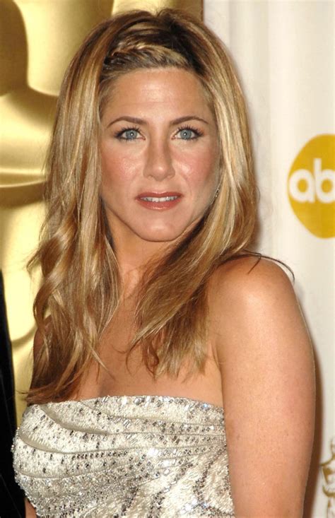 19 Jennifer Aniston Hair Moments To Remember