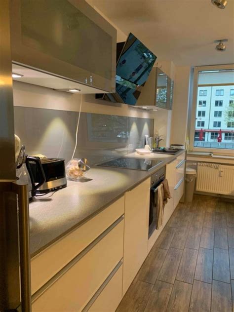 Große auswahl an verschiedenen immobilientypen von privat sowie guten maklern. WG Zimmer am Heumarkt - WG Suche Köln-Altstadt-Nord