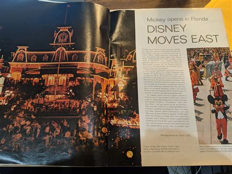 Walt Disney World Opens Life Magazine October 1971
