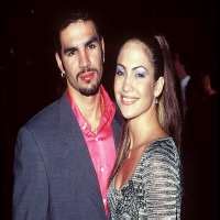 Does jenifer lopez have twins? Jennifer Lopez Birthday, Real Name, Age, Weight, Height ...