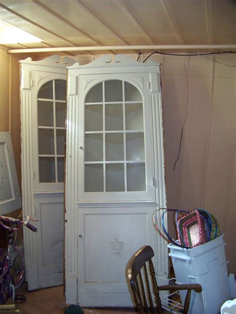 Sfk corner hutch available in oak, maple, cherry & 1/4 sawn white oak. Love From My Kitchen: Corner Cabinets in the Dining Room?