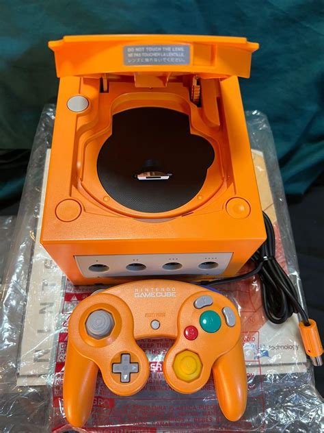 Mint Nintendo Gamecube Ngc Dol 001 Spice Orange Jp Console W Gc