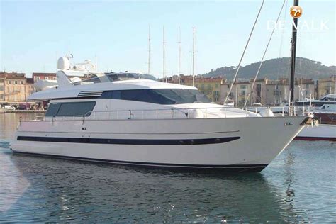 Equipped for an unforgettable experience at sea. SAN LORENZO 72 motor yacht for sale | De Valk Yacht broker
