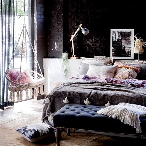 Downstairs, you can find 3 spacious bedrooms. Home Beautiful Magazine Australia | Awesome bedrooms ...