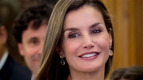 Queen Letizia Wows Royal Fans In Fitted Pencil Dress Hello