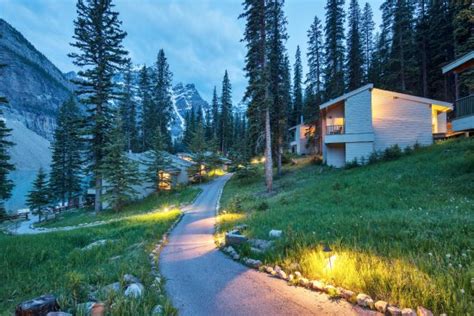 Moraine Lake Lodge Updated 2017 Hotel Reviews Price Comparison And