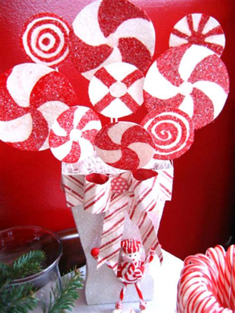 Peppermint bark is so festive and so easy! Peppermint Stripe Christmas Centerpiece | HGTV
