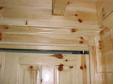 What Is Quarter Round Moulding Used For - How to Install Quarter Round Molding with or Without Nails