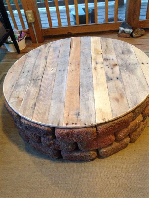 This modern concrete fire pit made up of concrete and gel fuel is sturdy and looks quite aesthetic. My hubby built a pallet board cover for our fire pit. So I ...