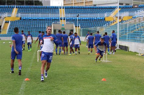 Fortaleza irá jogar a próxima partida em 24 de abr de 2021 contra bahia no/a copa do nordeste, knockout stage.quando a partida começar, você poderá acompanhar o fortaleza v bahia placar ao vivo ao vivo, a classificação, resultados ao vivo atualizados minuto a minuto. Volante do Fortaleza prega foco para duelo contra o Remo ...